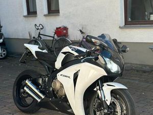 HONDA CBR1000RR SC59