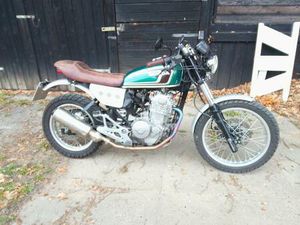 HONDA SLR 650 CUSTOM STREET KEIN BOBBER KEIN CAFÉ RACER