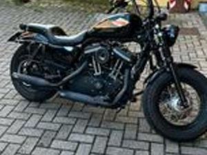 HARLEY DAVIDSON FORTY-EIGHT 2011