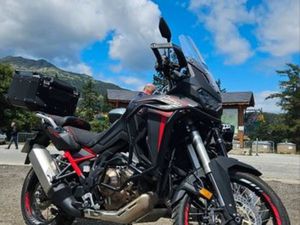 HONDA AFRICA TWIN 1100