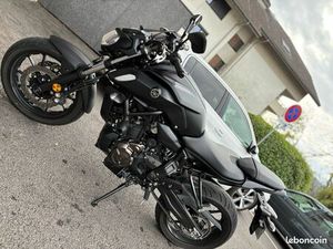 YAMAHA MT-07 A2