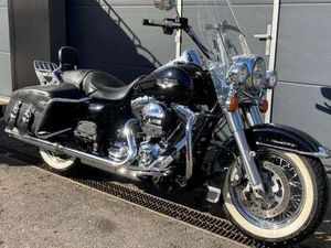 HARLEY-DAVIDSON ROAD KING CLASSIC 103 ABS SCHWARZ