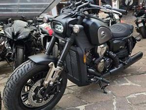 QJ MOTOR SRV 600 V4 TUA A 75€ AL MESE