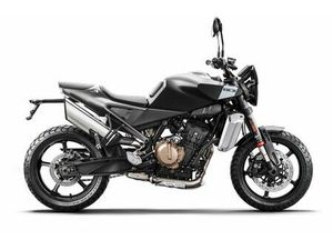 HUSQVARNA SVARTPILEN 801 2024 MIT DYNAMIC PAKET