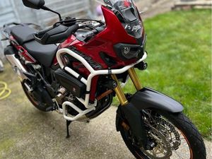 AFRICAIN TWIN 1000 CRF