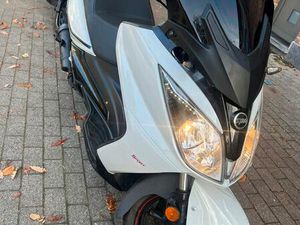 ② SYM GTS 125I VERSION SPORT 08/2019!!!