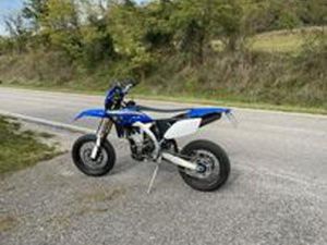 YAMAHA YZ250F MOTARD