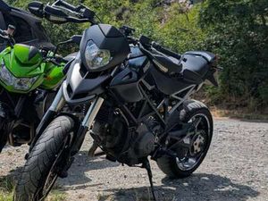 DUCATI HYPERMOTARD 796