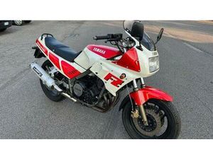 VENDO YAMAHA FZ 750 (1985 - 88) USATA A ROSATE (CODICE 9854855) - MOTO.IT