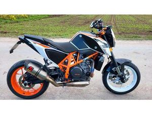 KTM 690 DUKE R