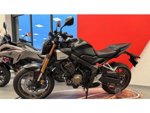 CB650R E-CLUTCH 2024