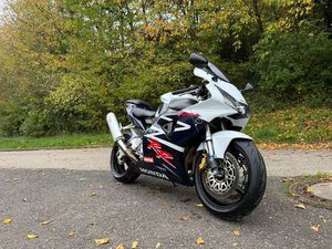 HONDA CBR 900