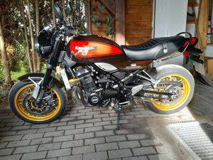 KAWASAKI Z900RS, JUBILÄUMSMODELL 50 JAHRE KAWASAKI