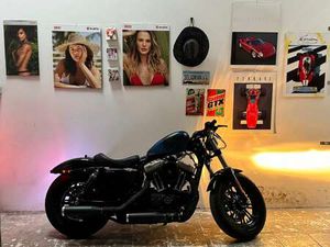 HARLEY-DAVIDSON SPORTSTER FORTY EIGHT