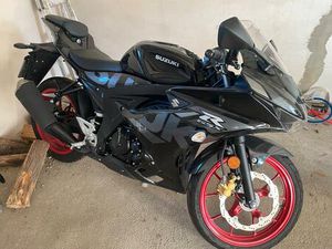 SUZUKI GSXR 125 MOTORRAD