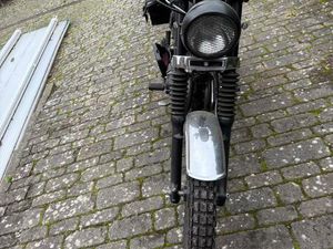 MOTORRAD SUZUKI GN250
