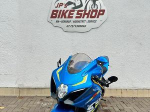 SUZUKI GSX-R 1000 L7 / SCHECKHEFTGEPFLEGT / VIEL ZUBEHÖR