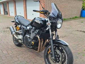 YAMAHA YJR 1300, 24 TSD GEL., TOP ZUSTAND, HU NAGELNEU