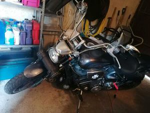 YAMAHA XV1700 ROAD STAR WARRIOR