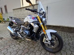 BMW R1250R