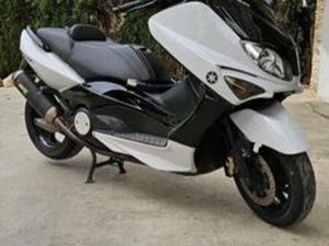 YAMAHA - TMAX