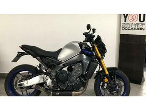 VENDO YAMAHA MT-09 SP (2021 - 23) USATA A SARONNO (CODICE 9855703) - MOTO.IT