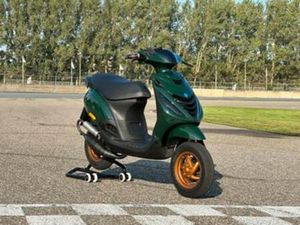 PIAGGIO ZIP SP 25PK — SCOOTERS | PIAGGIO — MARKTPLAATS