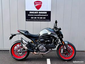 DUCATI MONSTER 937