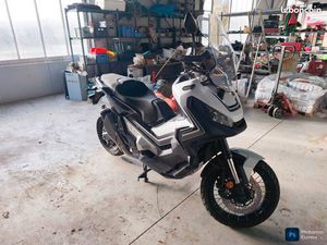XADV 750 FULL NEUF 560KM