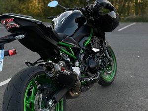 KAWASAKI Z900