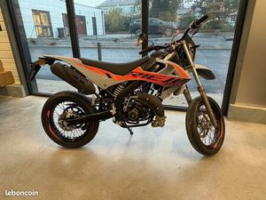 MOTO RIEJU 50 MRT SUPER MOTARD SPÈCIALE
