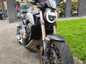 HONDA CB650R NEO SPORTS CAFÉ 2021 650 CM3 | MOTO ROADSTER | 14 000 KM | NOIR | 38100 GRENOBLE