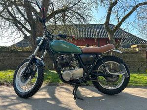 YAMAHA SR 500, SCRAMBLER, CAFÉ RACER, MOTORRAD