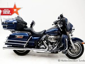 HARLEY-DAVIDSON ULTRA CLASSIC • 2009