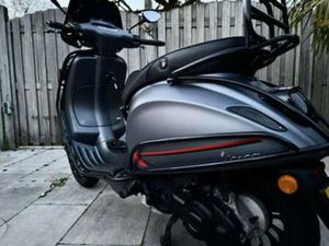 VESPA SPRINT 2020 80CC — SCOOTERS | VESPA — MARKTPLAATS