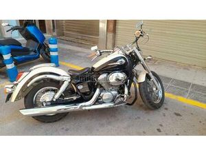 HONDA - VT 750 CD SHADOW A.C.E. DELUXE