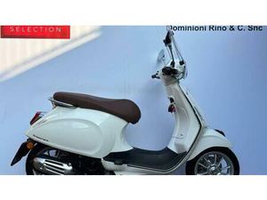 VENDO VESPA PRIMAVERA 125 3V IE ABS (2018 - 19) USATA A OLGIATE COMASCO (CODICE 9856065) - MOTO.IT
