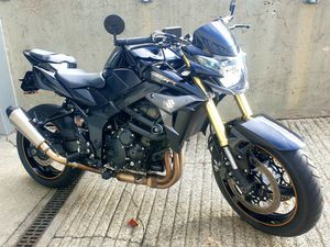 SUZUKI GSR 750, NAKED, OCCASION, CHF 4'350.-