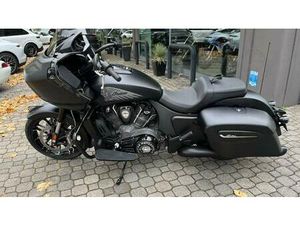 VENDO INDIAN CHALLENGER 1768 DARK HORSE (2021 - 25) USATA A CADONEGHE (CODICE 9855625) - MOTO.IT