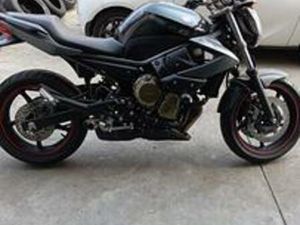 YAMAHA XJ 600 - 2011