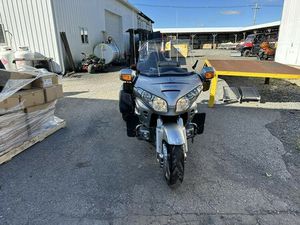 2007 HONDA® GL18PM7