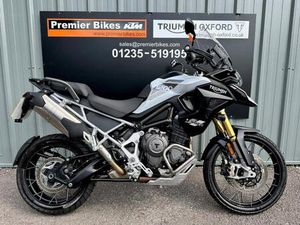 TRIUMPH TIGER 1200 RALLY PRO 2022/72 IN WHITE MOTORCYCLE
