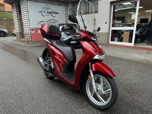 VENDO HONDA SH 150I (2020 - 23) USATA A ROMA (CODICE 9855800) - MOTO.IT
