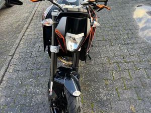 KTM DUKE 690 (A2 GEDROSSELT)