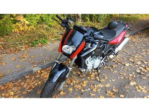 BMW F800 S NAKED BIKE UMBAU DURCH BMW