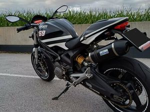 OCCASION DUCATI MONSTER 696