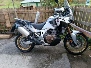 HONDA AFRIKA TWIN 1000