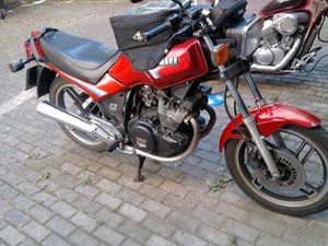 YAMAHA 400 XS