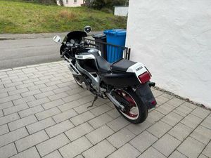 YAMAHA FZR 600 3HE BASTLER/SCHLACHTER