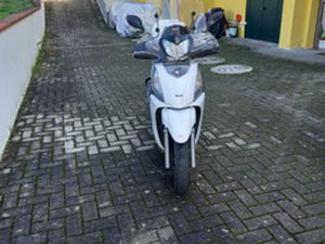 SCOOTER KYMCO PEOPLE 300 GTI